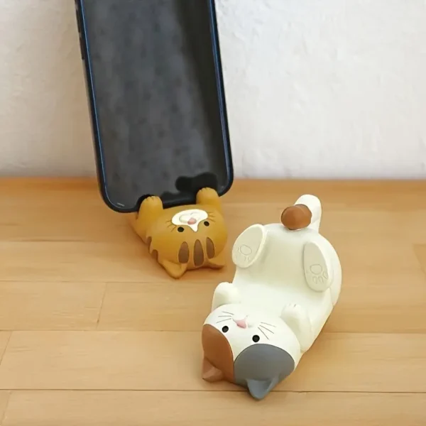 61901fc2-3efd-42e8-8065-61e4b19b1fee.webp Random Cute Cat Phone Tablet Stand
